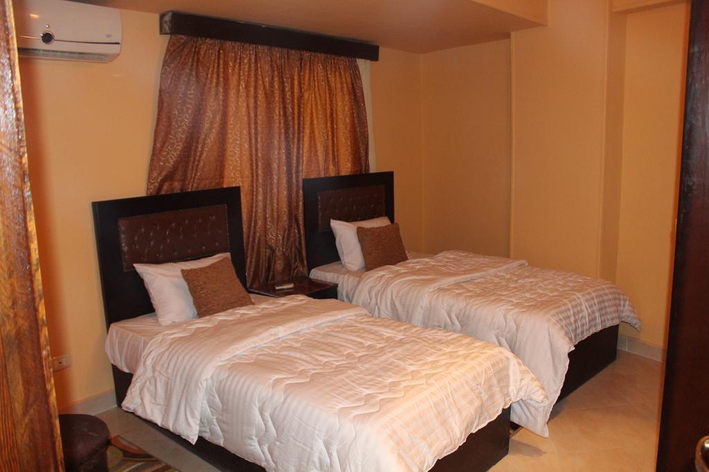 Heliopolis Rock Residence Cairo Exterior photo
